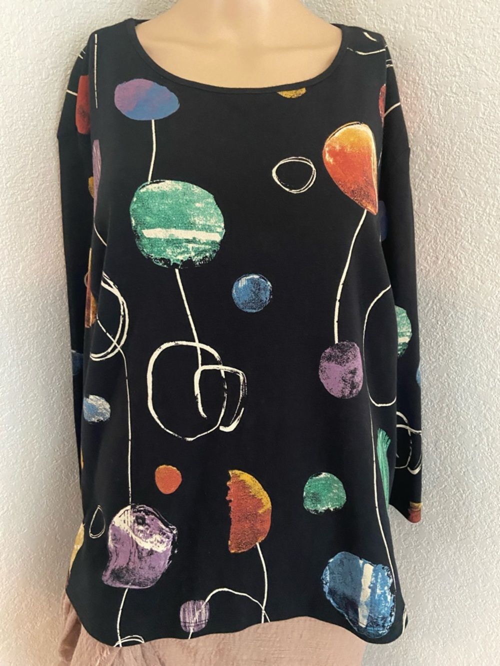 Black Long Sleeve cotton Tee with Multicolor Abstract Dot Print PXL